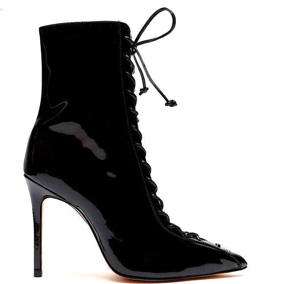 ⭐️SCHUTZ⭐️ANAIYA PATENT LEATHER BOOTIE SIZE: 7.5 HARD TO FIND W/ ORIGINAL BOX - Picture 3 of 6